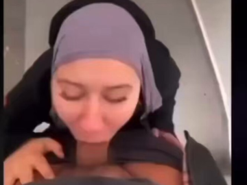 Zeyno Hijab