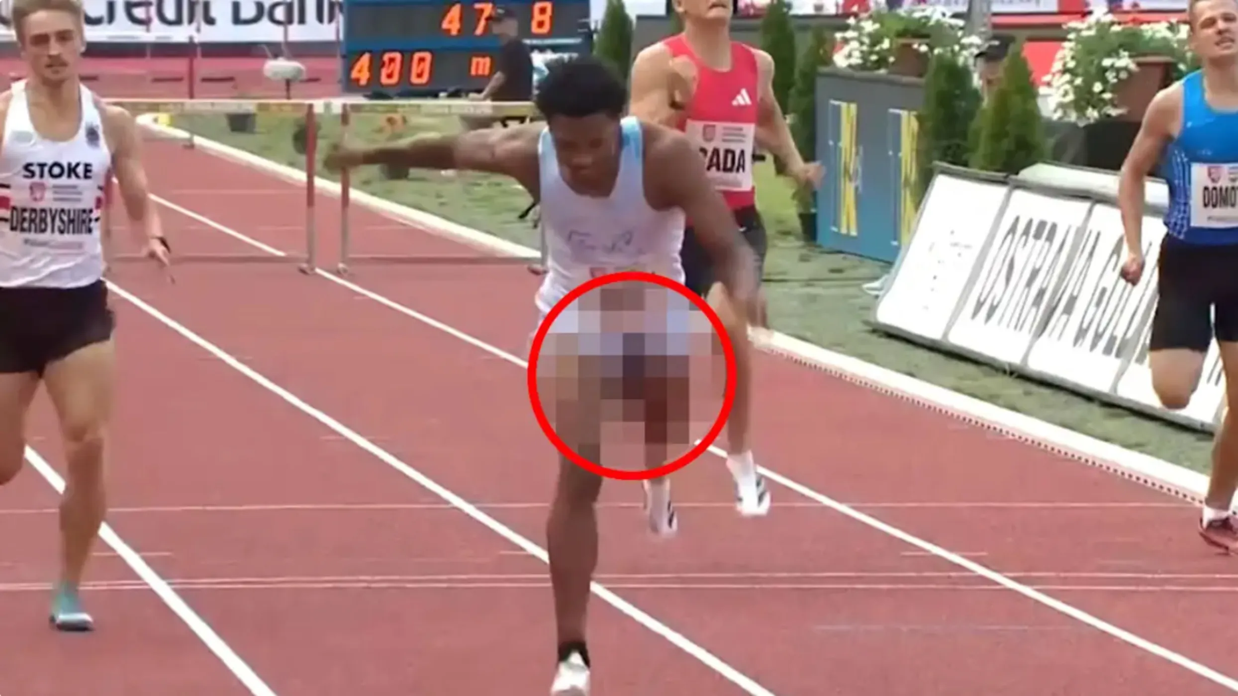 Chris Robinson Xxx Video Exposing His Panis During Race (FULL VIDEO 18+)