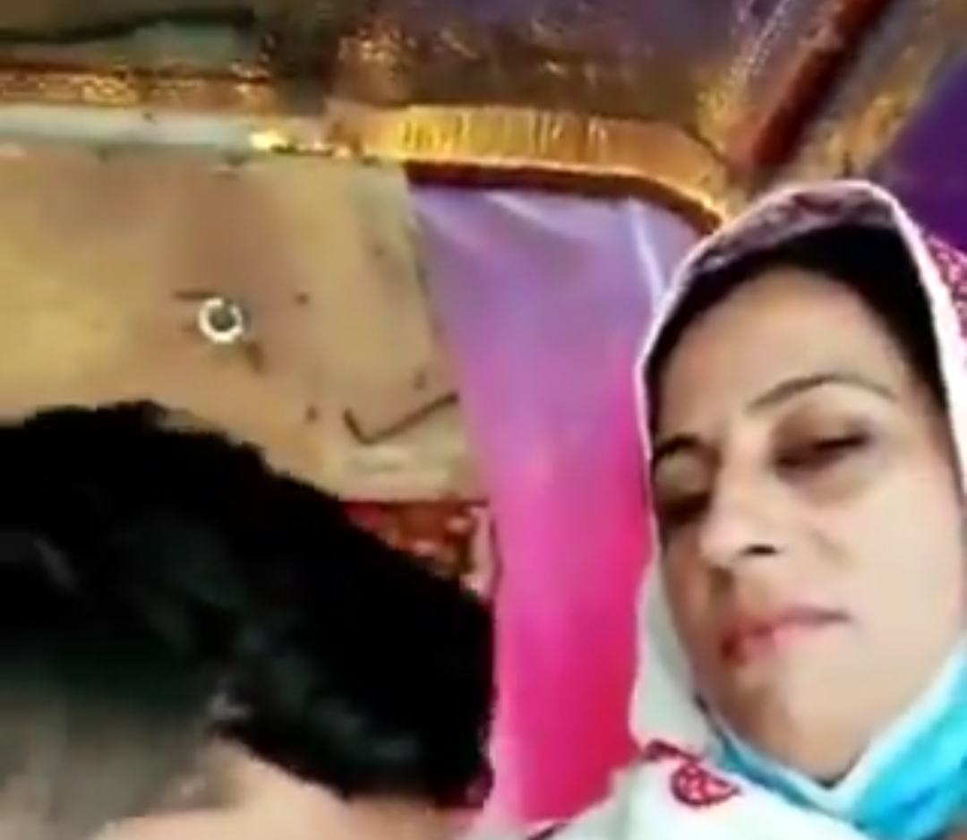 Pakistani Truck Driver Porn Video (FULL VIDEO 18+)