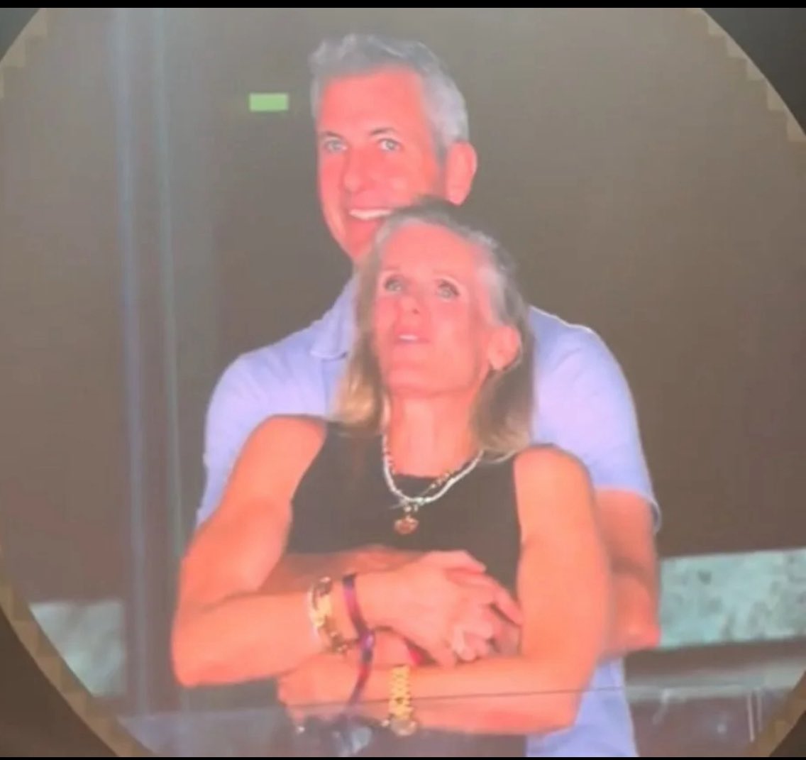 Astronomer Ceo Andy byron Viral Video (FULL VIDEO 18+)