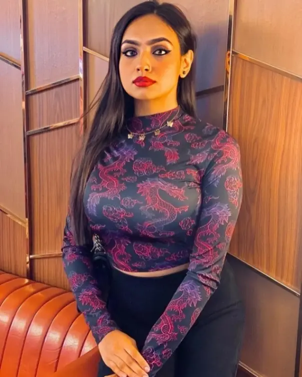 Horny Bangladeshi Model Umme Zamilatun Naima Xxx Video (FULL VIDEO 18+)