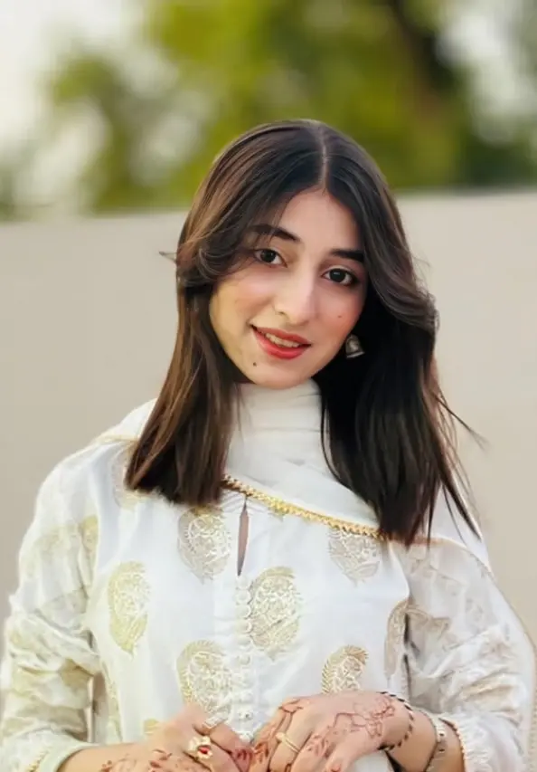 Horny Famous Pakistani Tiktoker Maham Malik Xxx Video (FULL VIDEO 18+)