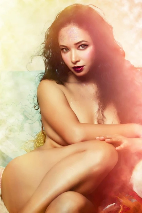 Indian Model Ishika Borah Nude Flaunting Her Boobs (18+)