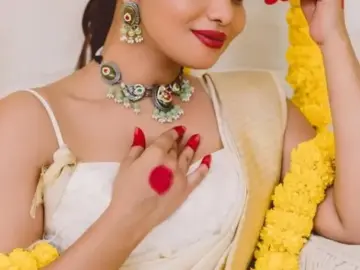 Indian Insta Model Aria Sanara Xxx Video Topless in Bathtub Showing Her Boobs (FULL VIDEO 18+) Indian Insta Model Aria Sanara Xxx Video Topless in Bathtub Showing Her Boobs (FULL VIDEO 18+)