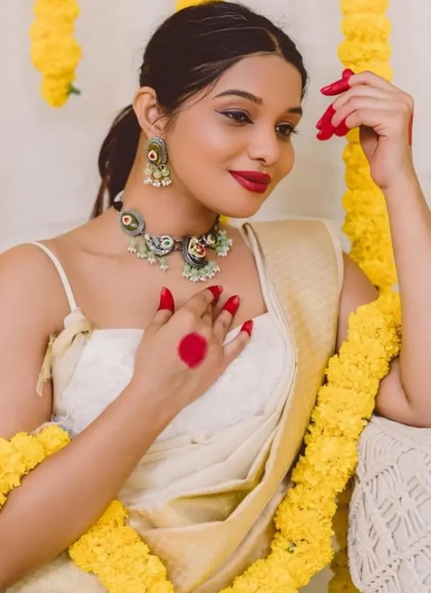 Indian Insta Model Aria Sanara Xxx Video Topless in Bathtub Showing Her Boobs (FULL VIDEO 18+)