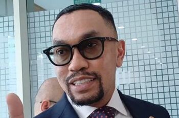 Skandal Ahmad Sahroni Sex Video Part 2 (FULL VIDEO 18+) Skandal Ahmad Sahroni Sex Video Part 2 (FULL VIDEO 18+)